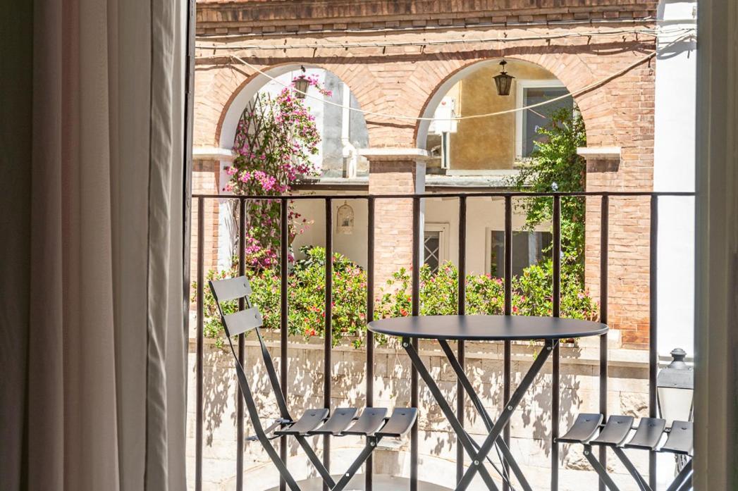 Dimora Bormioli Apartment Bari Ngoại thất bức ảnh